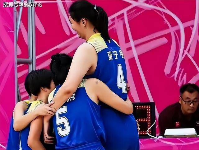 年轻的小姨妈