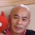 秀英小彩两女共侍小雷
